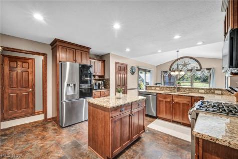 2473 Halle Drive Medina OH 44256