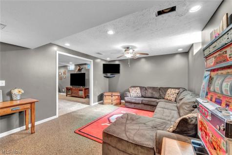 2473 Halle Drive Medina OH 44256