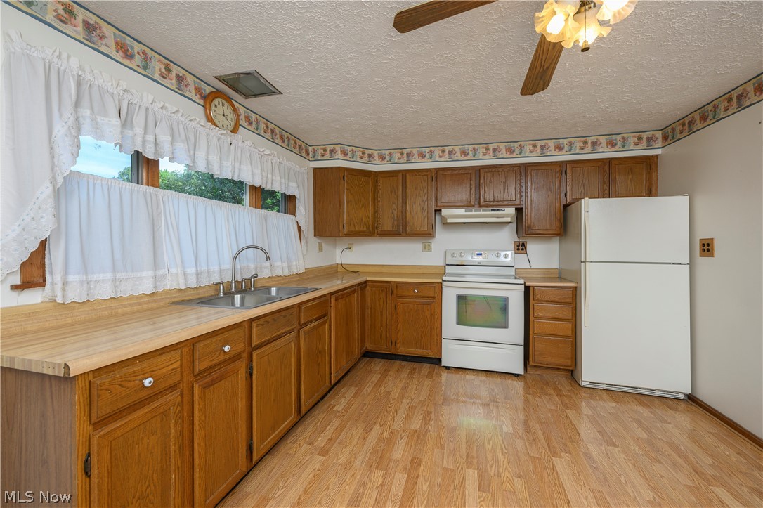 7660 Akron Avenue NW Canal Fulton OH 44614