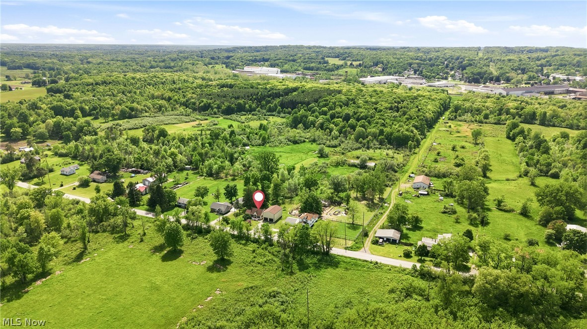 1524 S Stateline Road Masury OH 44438
