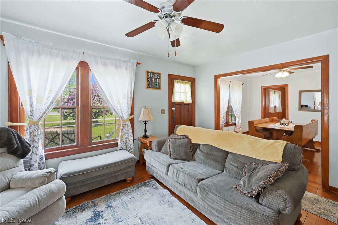 1524 S Stateline Road Masury OH 44438