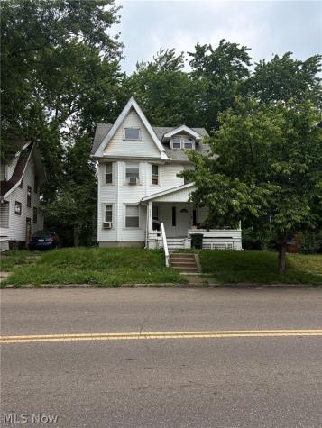 2423 9th Street SW Canton OH 44710