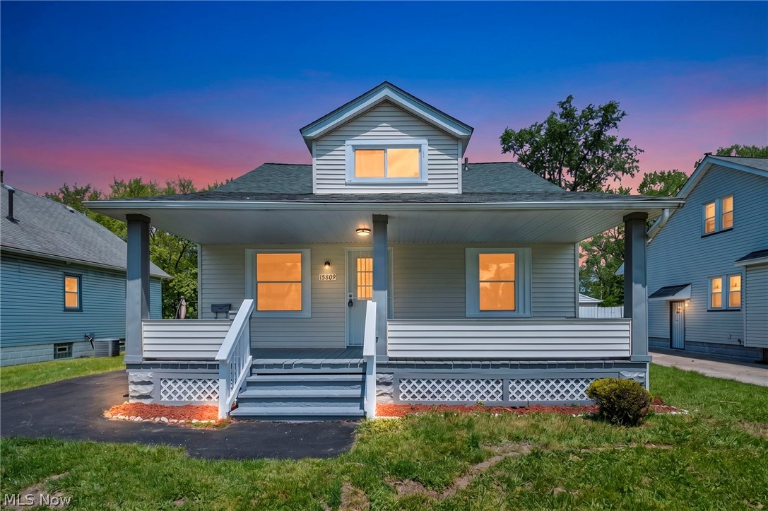 15809 Raymond Street Maple Heights OH 44137