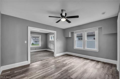 15809 Raymond Street Maple Heights OH 44137