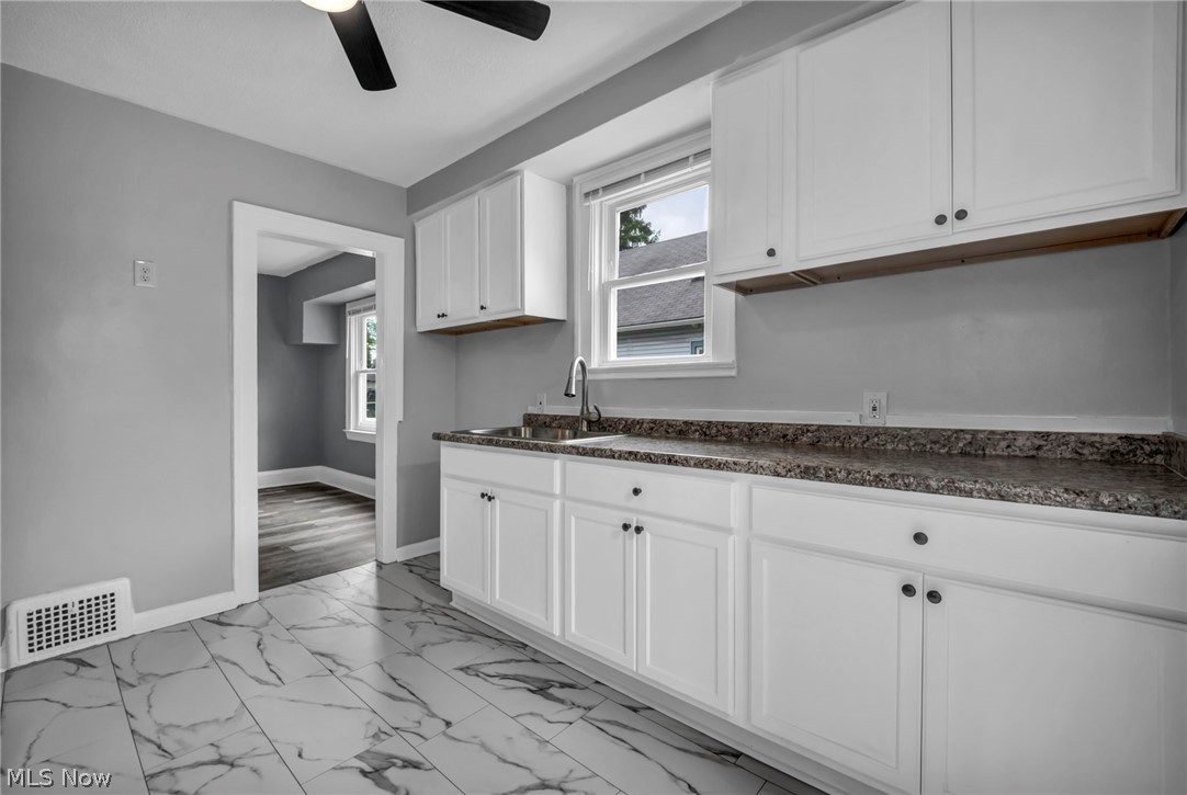 15809 Raymond Street Maple Heights OH 44137