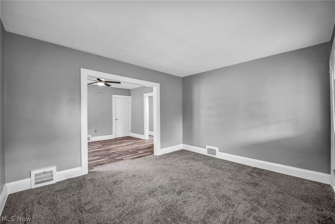 15809 Raymond Street Maple Heights OH 44137