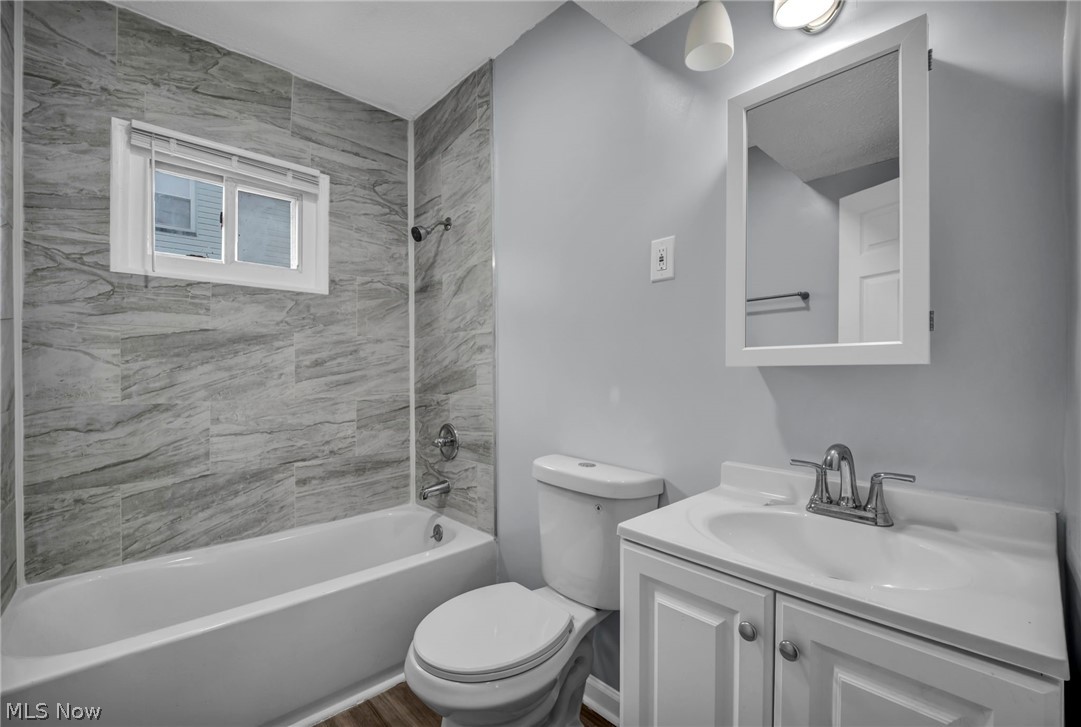 15809 Raymond Street Maple Heights OH 44137
