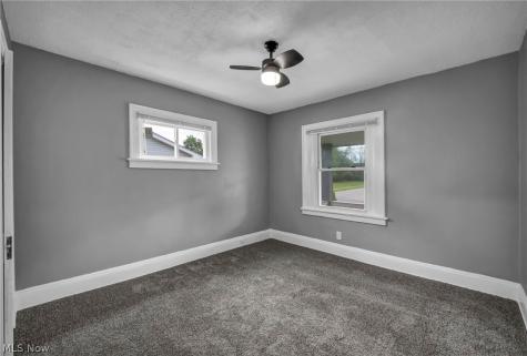 15809 Raymond Street Maple Heights OH 44137