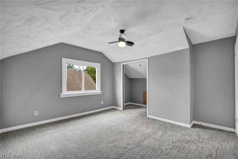 15809 Raymond Street Maple Heights OH 44137