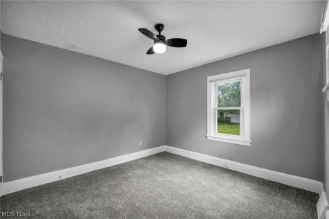 15809 Raymond Street Maple Heights OH 44137