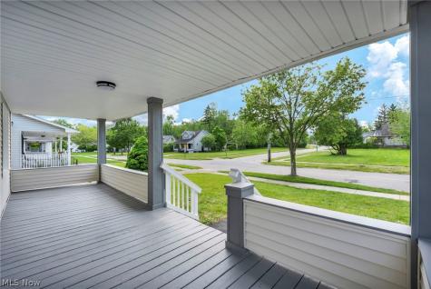 15809 Raymond Street Maple Heights OH 44137