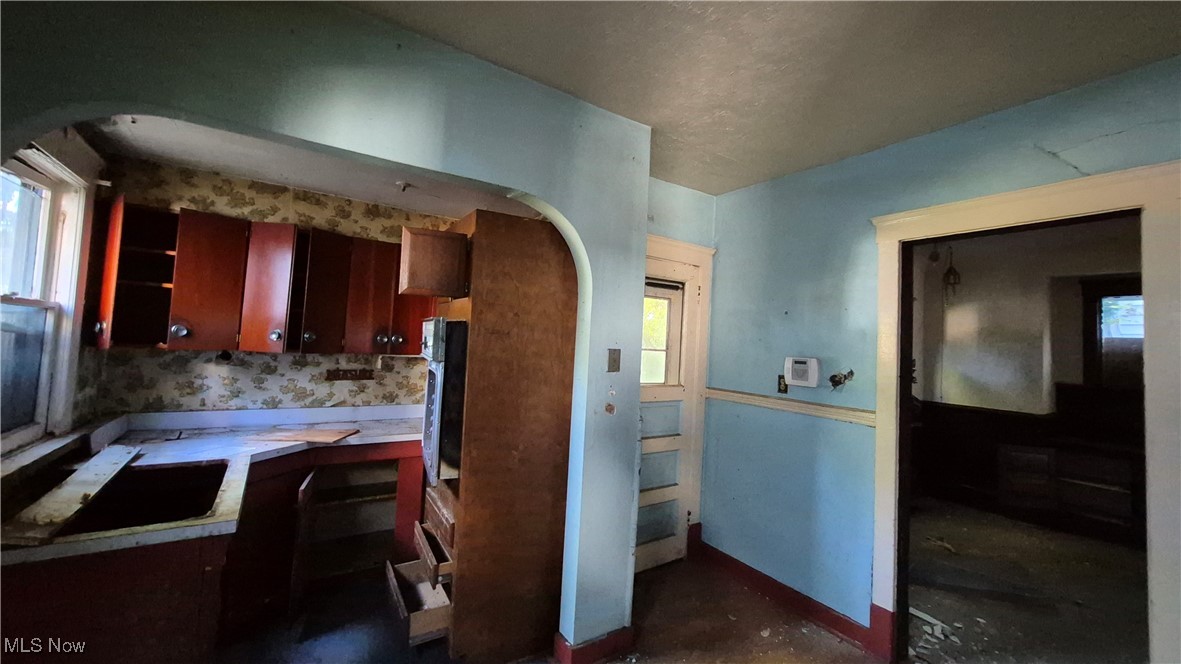 7307 Linwood Avenue Cleveland OH 44103