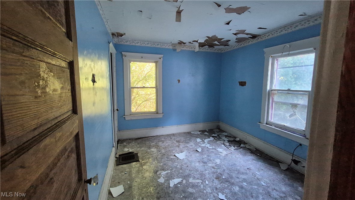 7307 Linwood Avenue Cleveland OH 44103