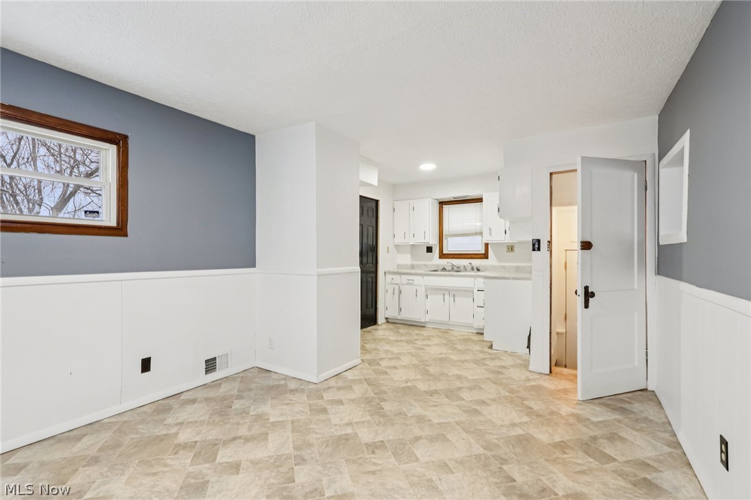 1206 Pitkin Avenue Akron OH 44310