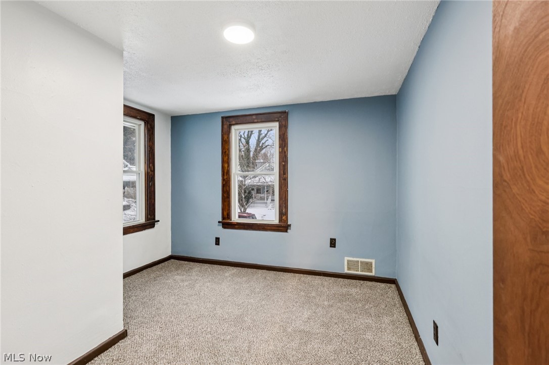 1206 Pitkin Avenue Akron OH 44310