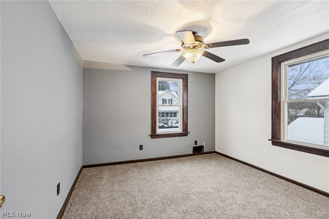 1206 Pitkin Avenue Akron OH 44310