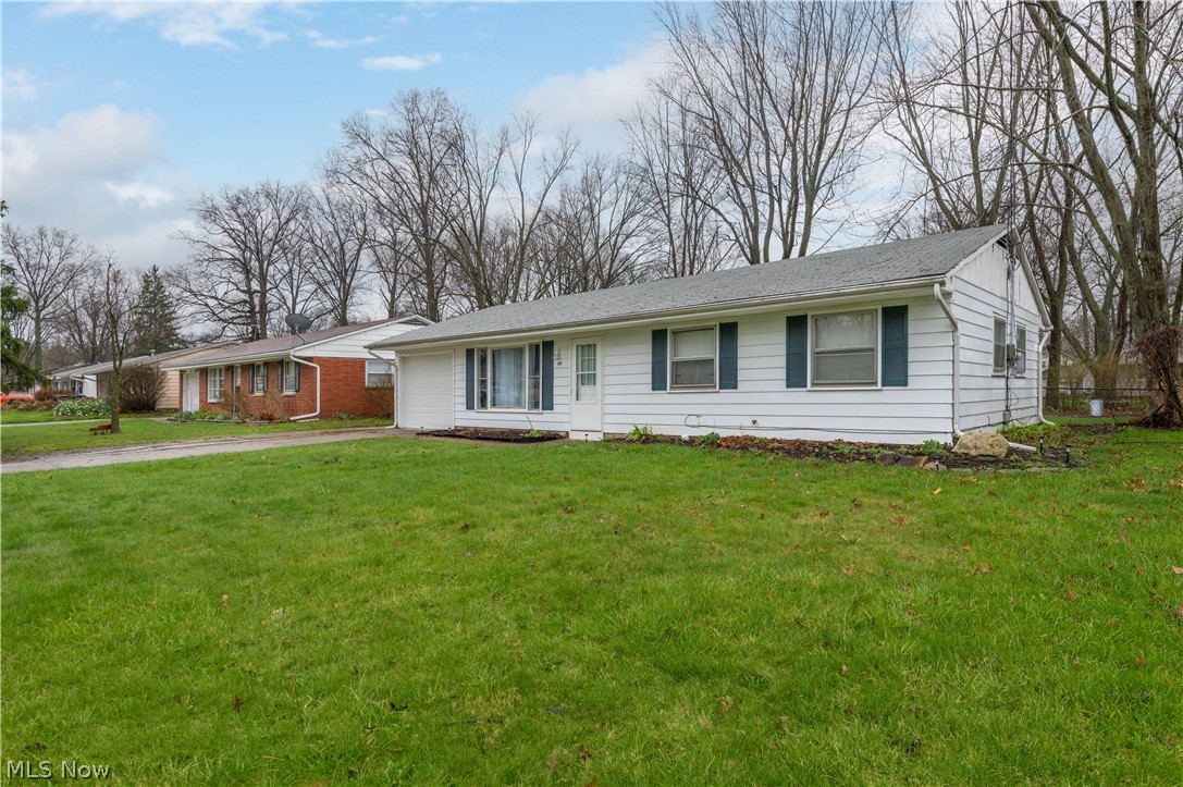 1360 Hollyview Drive Vermilion OH 44089
