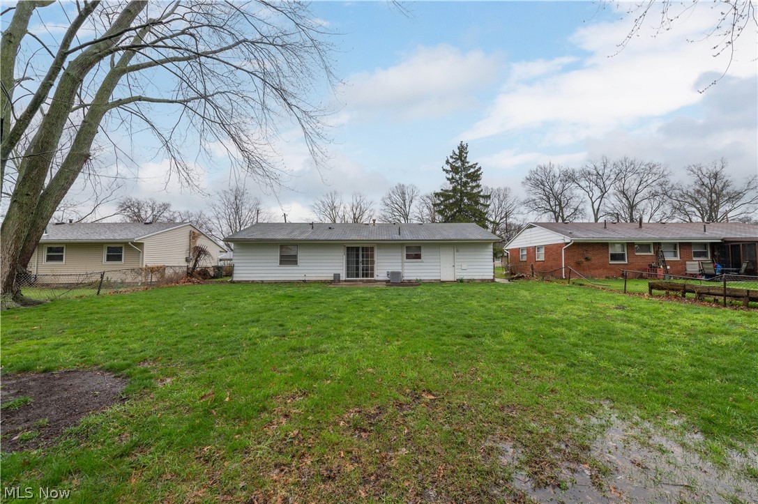 1360 Hollyview Drive Vermilion OH 44089