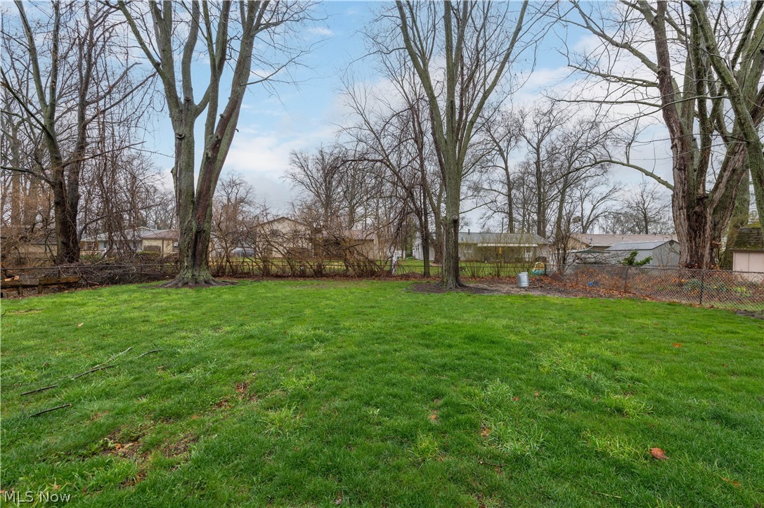 1360 Hollyview Drive Vermilion OH 44089