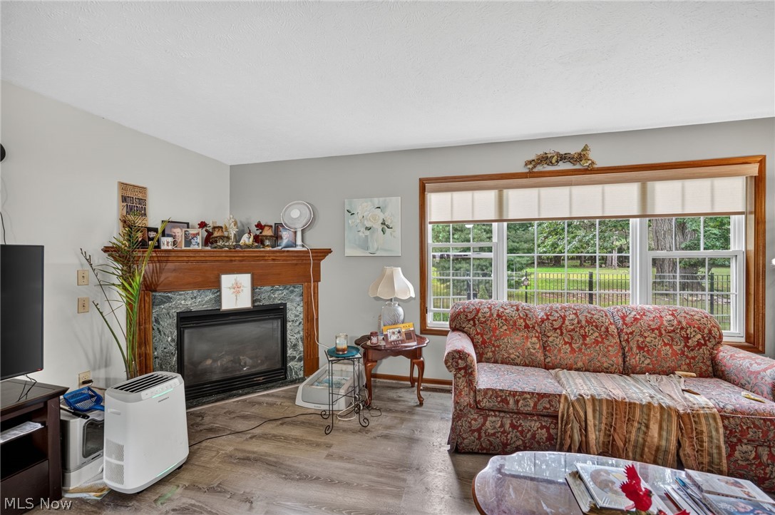 15826 Falmouth Oval Middleburg Heights OH 44130