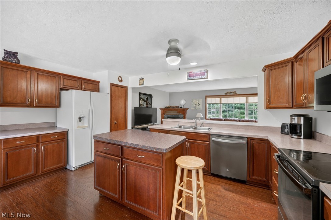 15826 Falmouth Oval Middleburg Heights OH 44130