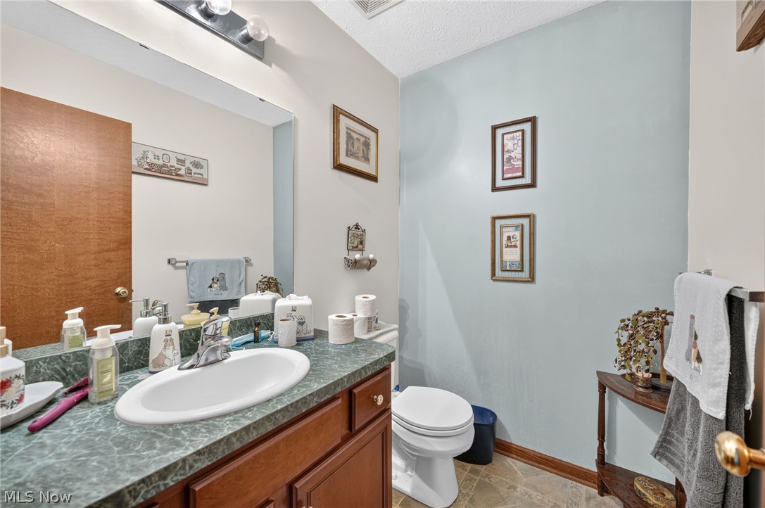 15826 Falmouth Oval Middleburg Heights OH 44130