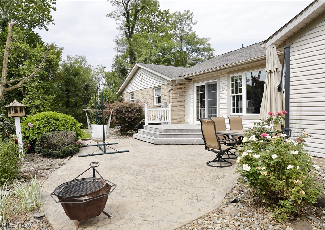 7174 Township Road 604 Millersburg OH 44654