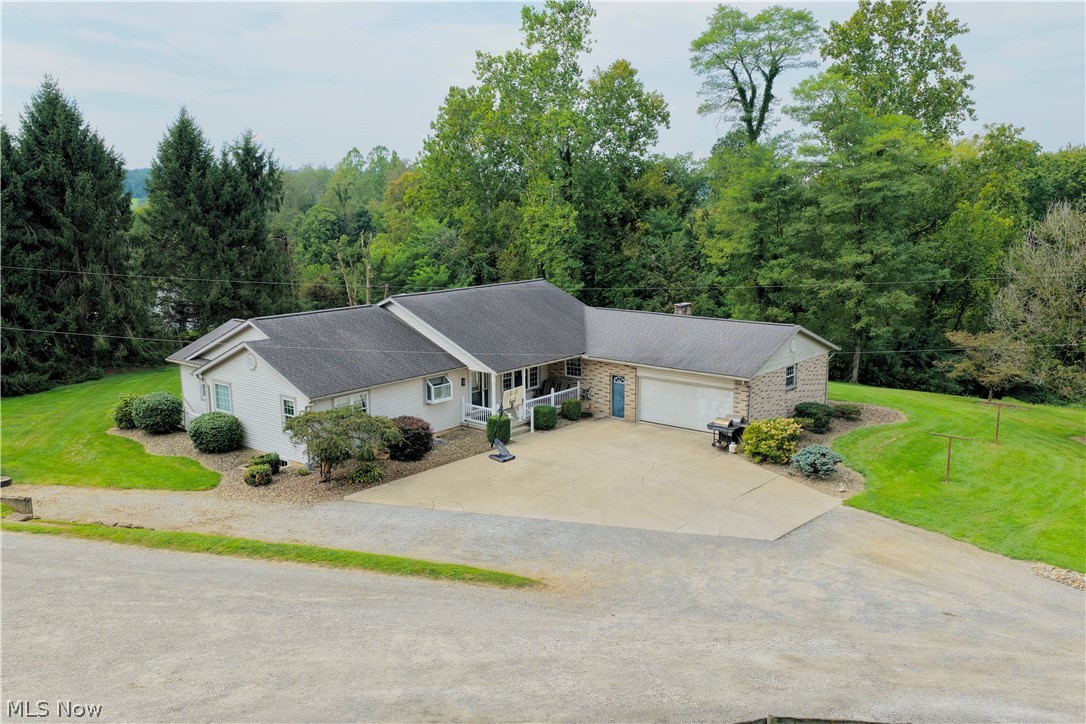 7174 Township Road 604 Millersburg OH 44654