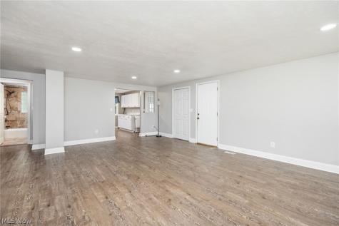 288 North Street Rittman OH 44270