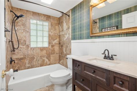 288 North Street Rittman OH 44270