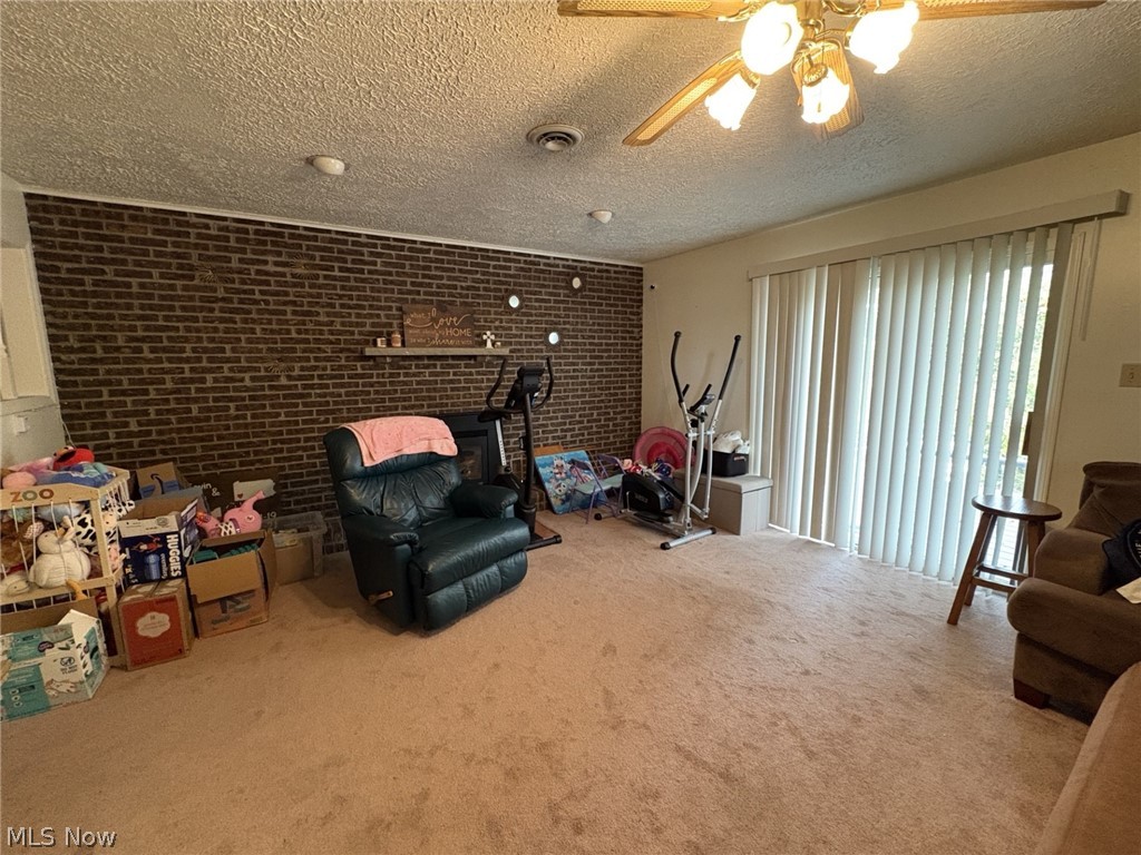 202 Sarah Boulevard Toronto OH 43964
