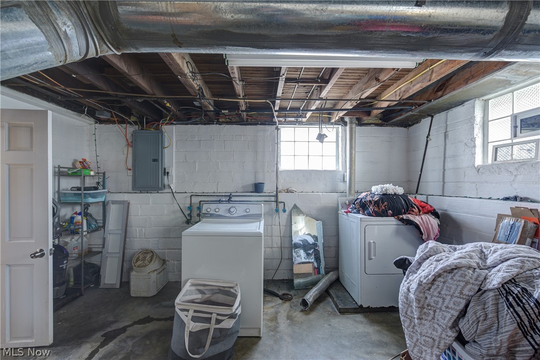 1402 E 185th Street Cleveland OH 44110