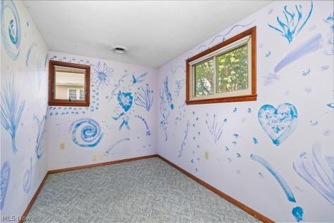 6167 Lake Avenue Elyria OH 44035