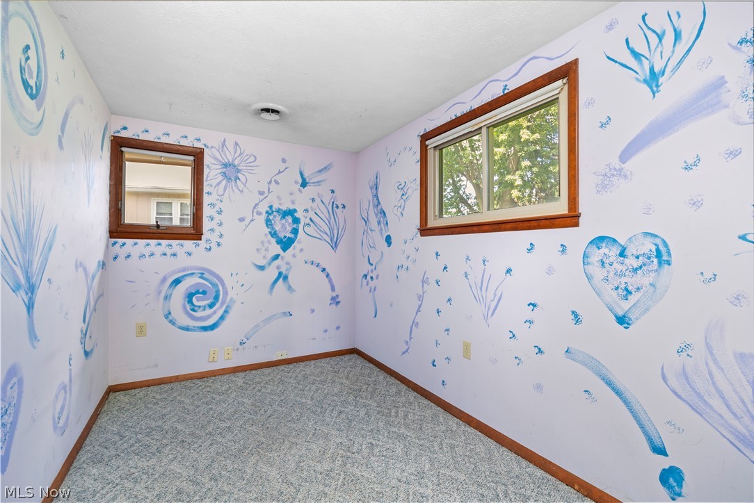 6167 Lake Avenue Elyria OH 44035