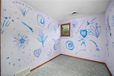 6167 Lake Avenue Elyria OH 44035