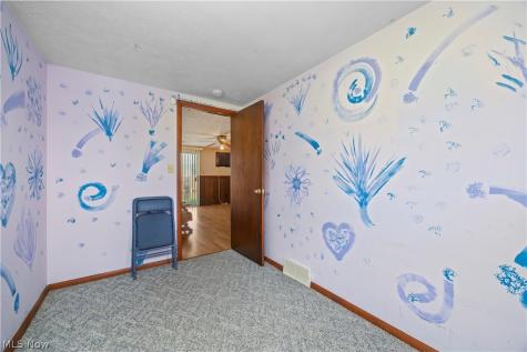 6167 Lake Avenue Elyria OH 44035