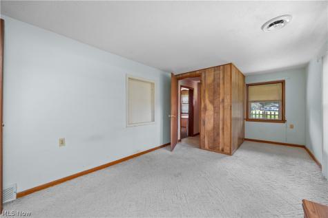 6167 Lake Avenue Elyria OH 44035