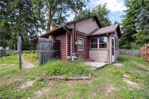 6167 Lake Avenue Elyria OH 44035