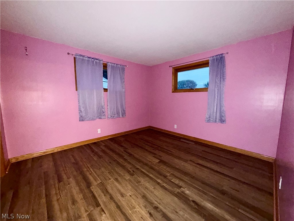 516 N Oak Street West Lafayette OH 43845