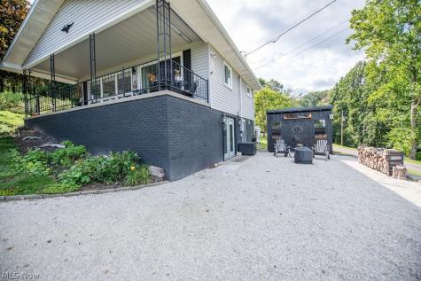 7148 Gopher Road SW Dellroy OH 44620