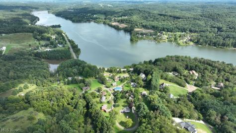 7148 Gopher Road SW Dellroy OH 44620