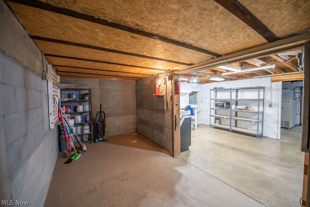 7148 Gopher Road SW Dellroy OH 44620