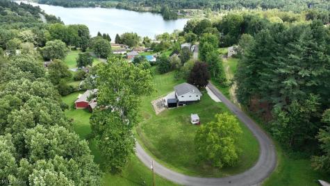 7148 Gopher Road SW Dellroy OH 44620