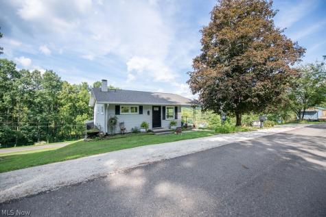 7148 Gopher Road SW Dellroy OH 44620