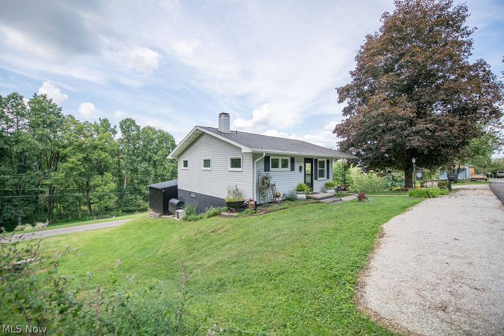 7148 Gopher Road SW Dellroy OH 44620