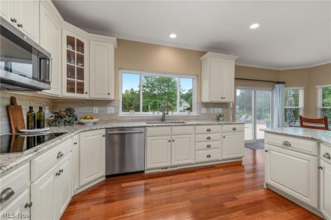 681 Bridgeside Drive Avon Lake OH 44012