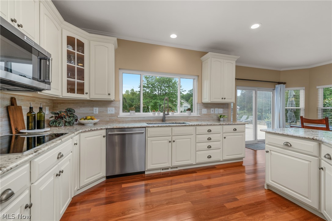 681 Bridgeside Drive Avon Lake OH 44012