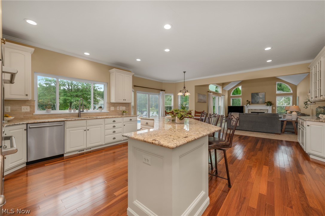 681 Bridgeside Drive Avon Lake OH 44012