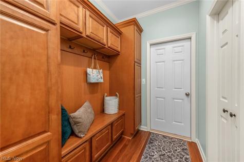 681 Bridgeside Drive Avon Lake OH 44012