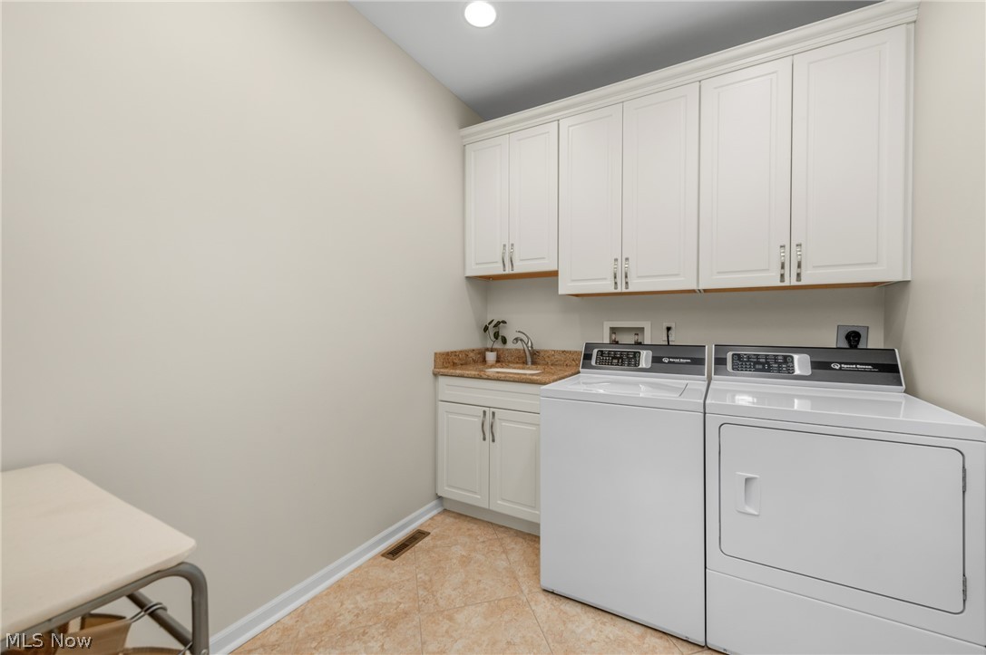 681 Bridgeside Drive Avon Lake OH 44012